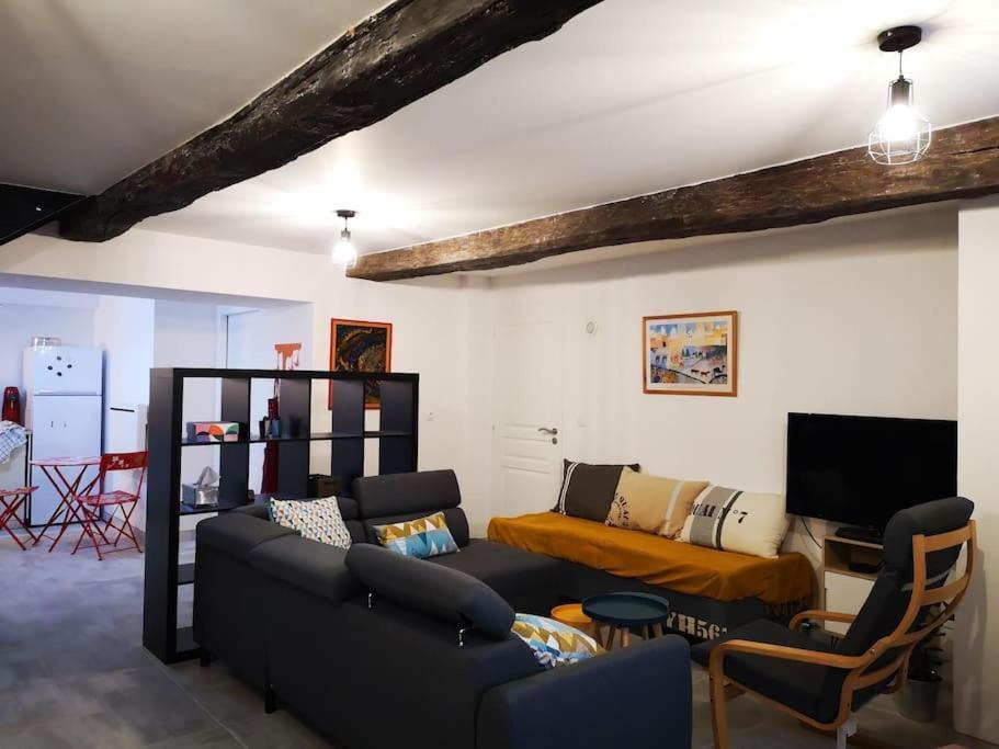 Maison De Ville Pres Du Port Bourg-sur-Gironde Kültér fotó
